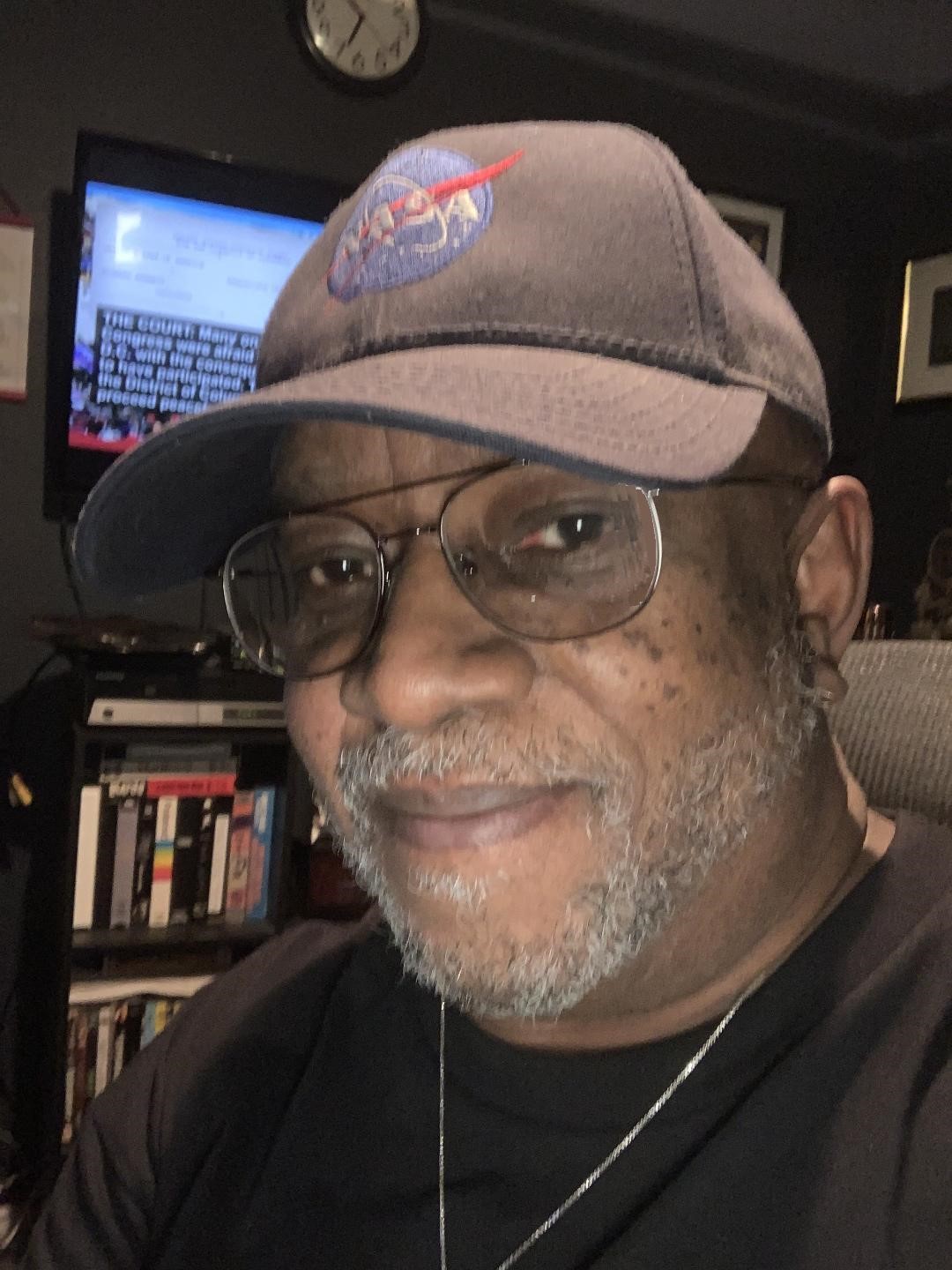 Soul Traveler: A Guide to OBEs and Beyond with Albert Taylor